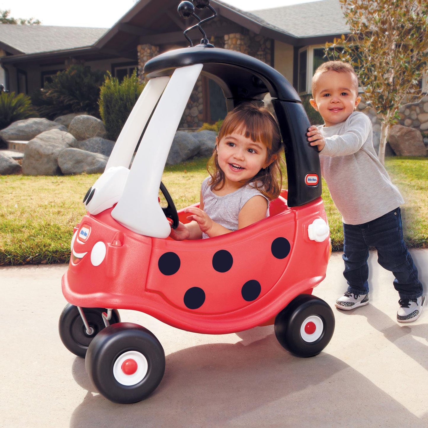 Cozy Coupe - Ladybug with Parent Handle