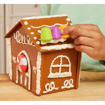 Creative Chefs  Gingerbread House Kit