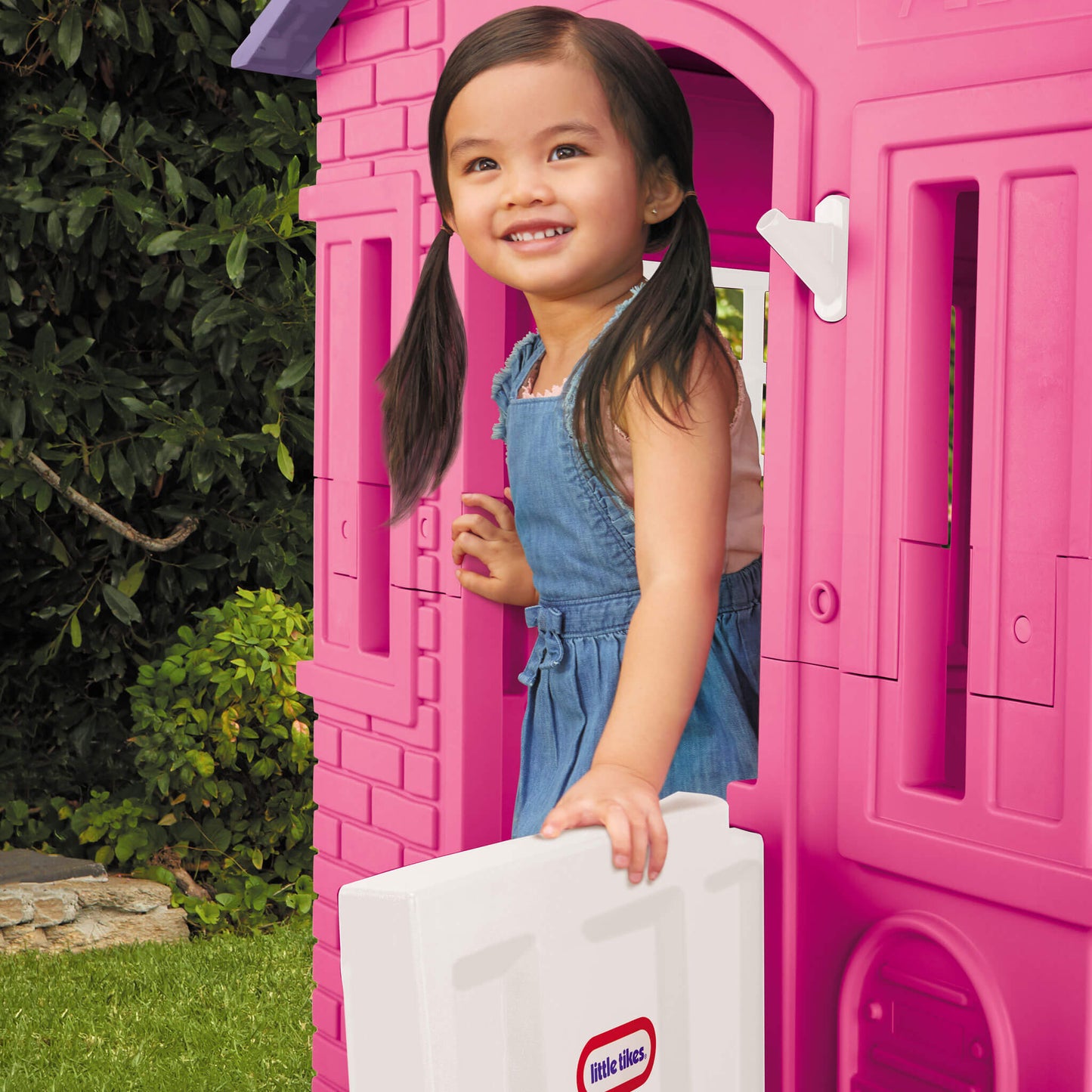 Cape Cottage Playhouse Pink  C Indoor & Outdoor Playhouse