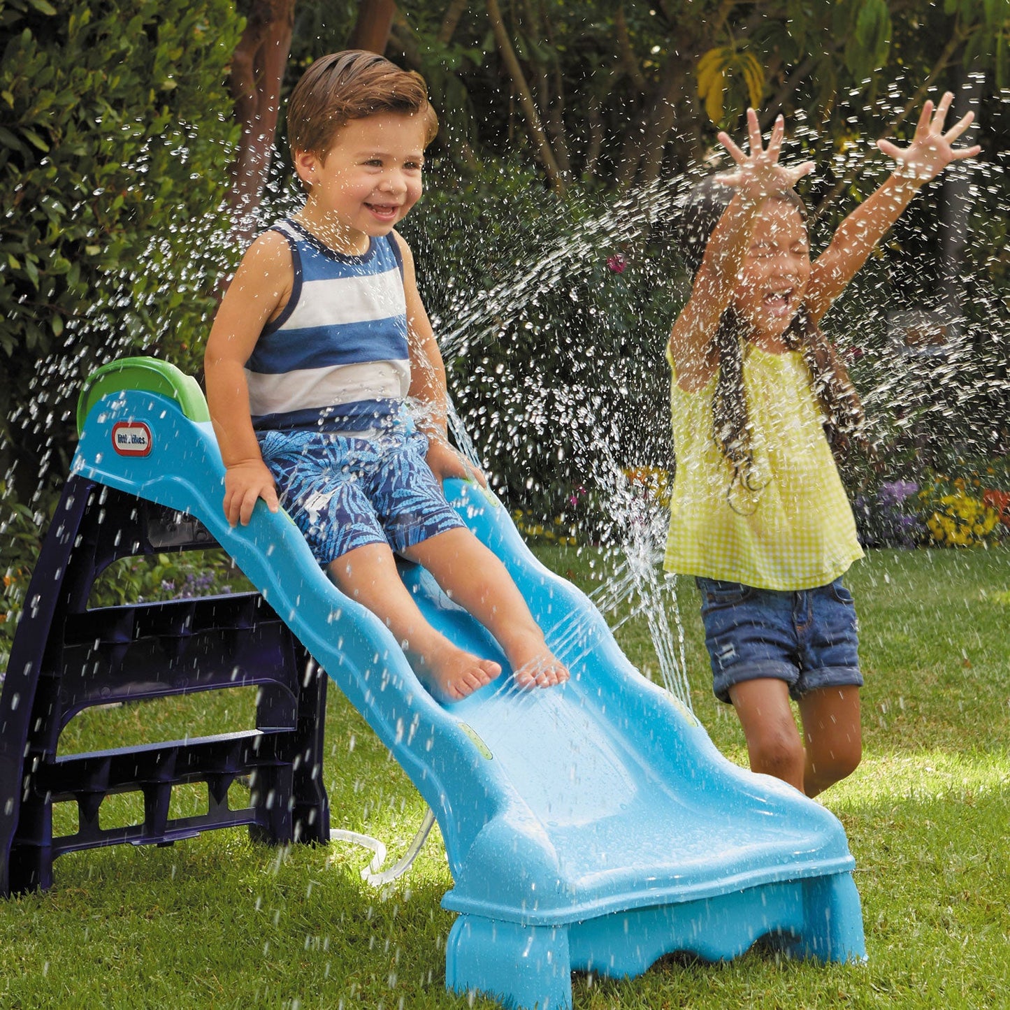 2-in-1 Indoor-Outdoor Slide with Water Spraying Jets
